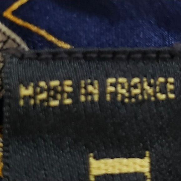 Men's 100% Silk Lanvin Paris Necktie - Picture 6 of 7